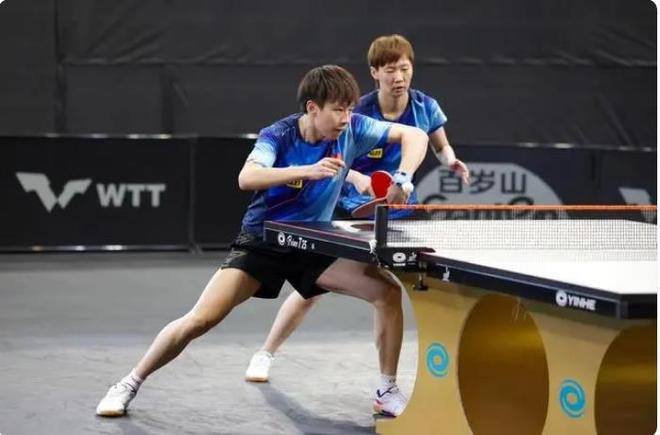 形成对比 形成对比