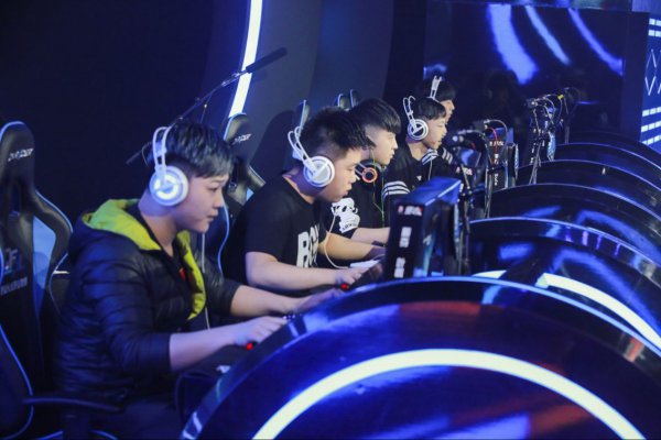 情绪倾斜 情绪倾斜