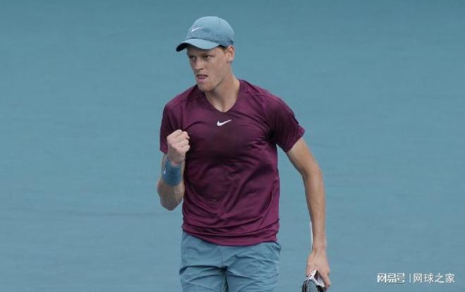 年脱颖而出 年脱颖而出